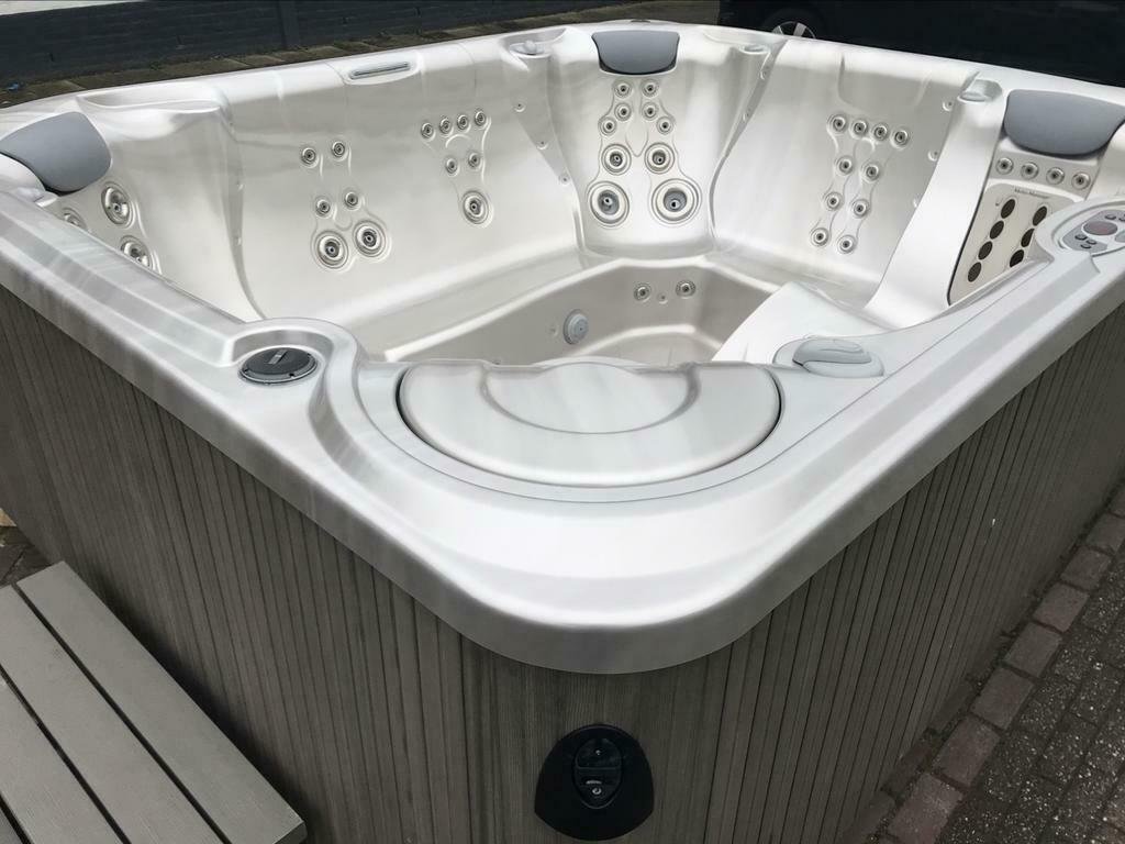 86.jpg HotSpring Limelight Gleam -verkocht- - Image 1