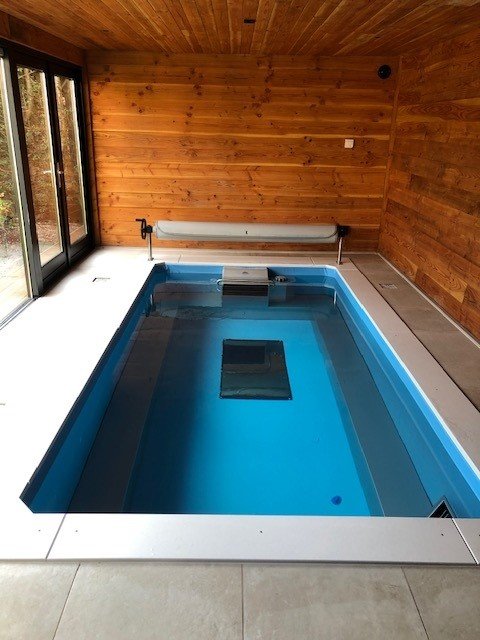 EP-met-boordplanken.jpg Endless Pools Original – verkocht – - Image 1