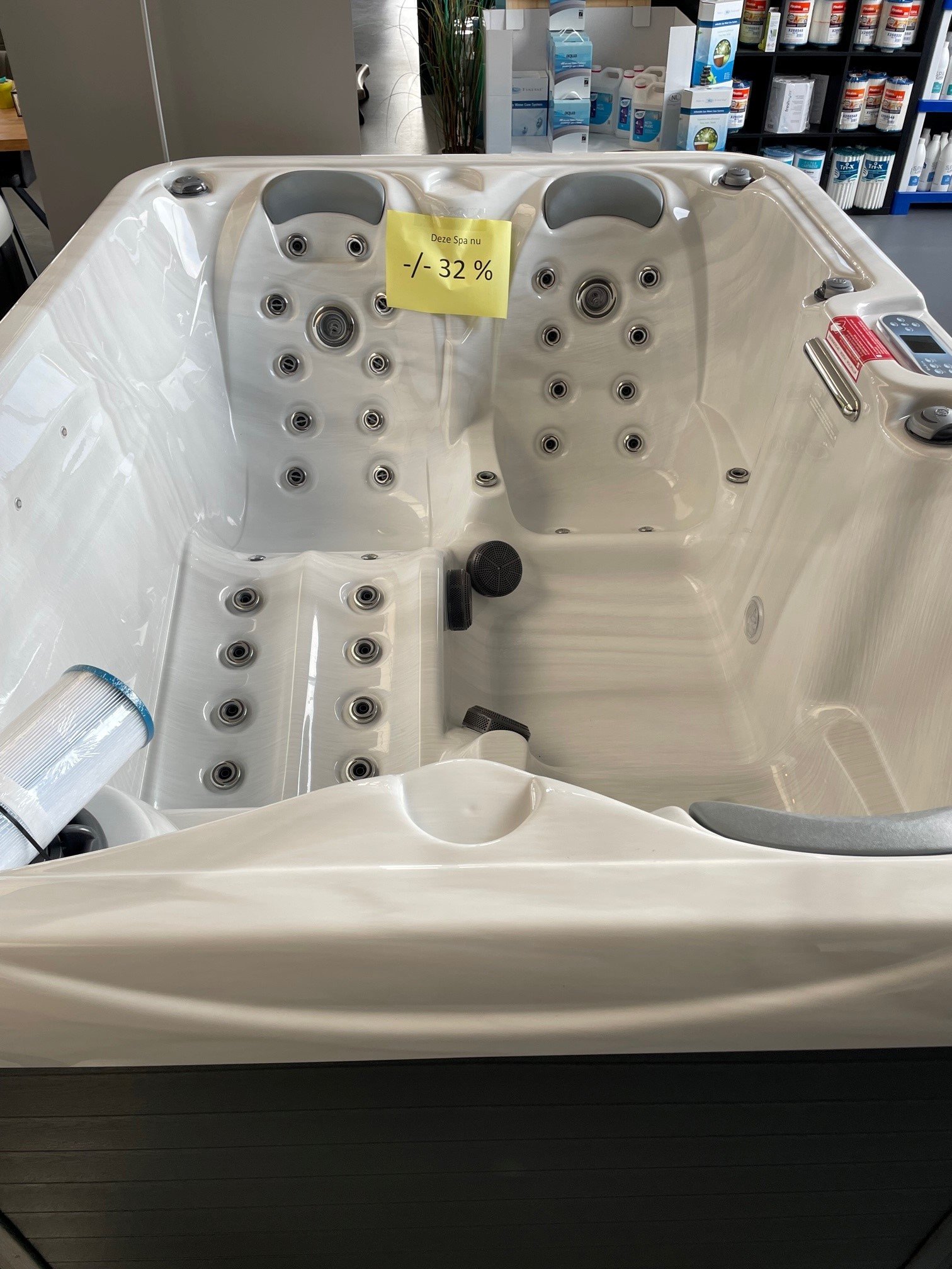 HC3.jpg Hans Craft HC5 , 3 persoons 216x160x78 - Image 1