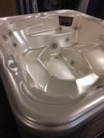 HotSpring Sovereign 5 personen jacuzzi – VERKOCHT – - Image 3
