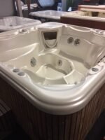 HotSpring Vanguard Sanum – verkocht – - Image 4