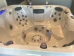 Jacuzzi® J-445 met stereo – verkocht – - Image 4