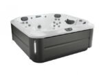 Jacuzzi® J-335 -verkocht-